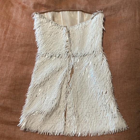 Chosen by Kyha Jones Mini Dress Ivory - Picture 4 of 9